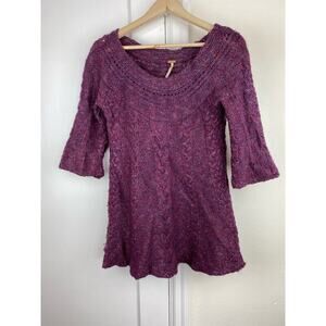 Free People Women's Size XS Purple Cable Knit 3/4 Bell Sleeve Tunic Sweater